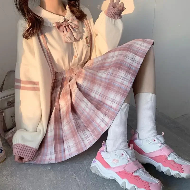 Cardigan with Colored Edges